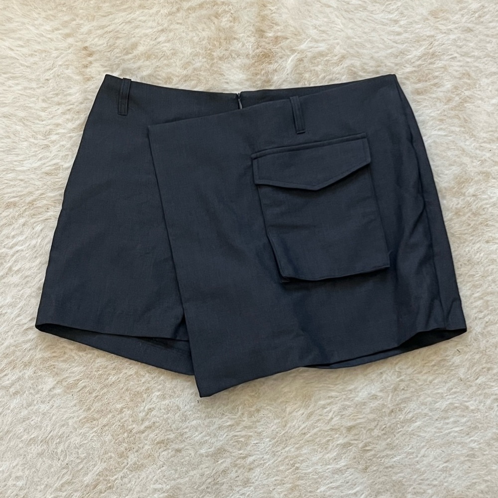 The Frankie shop judy pocket skort